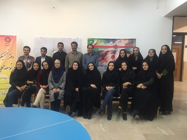 خمینی شهر کارگاه مرحله دوم۴